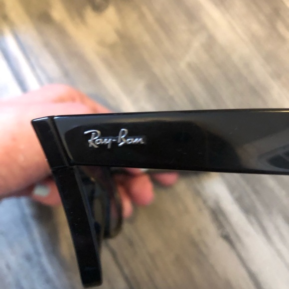 Ray-ban euc sunglasses unisex - Picture 3 of 6